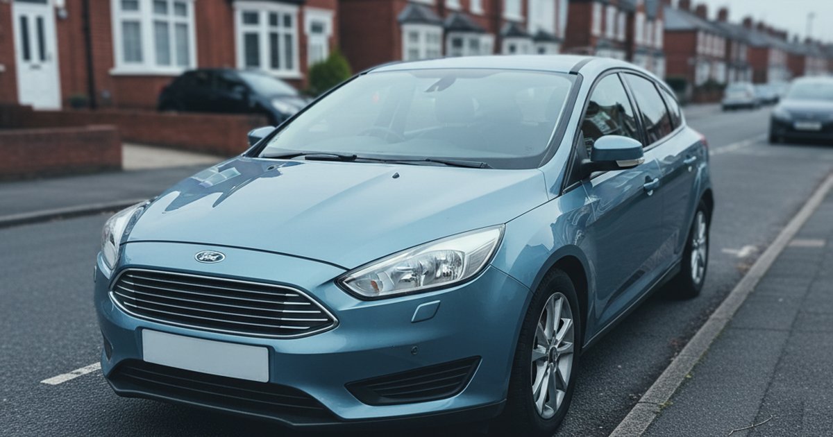 FORD Focus parked on a UK suburban street — PlateInsight reliability analysis