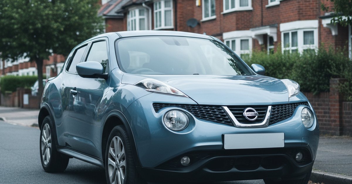 NISSAN Juke parked on a UK suburban street — PlateInsight reliability analysis